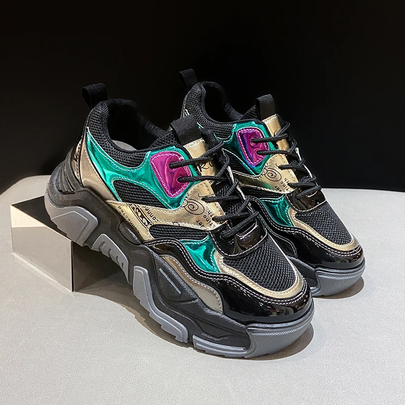 Plastic ladys 2021 casual woman running shoes made in China