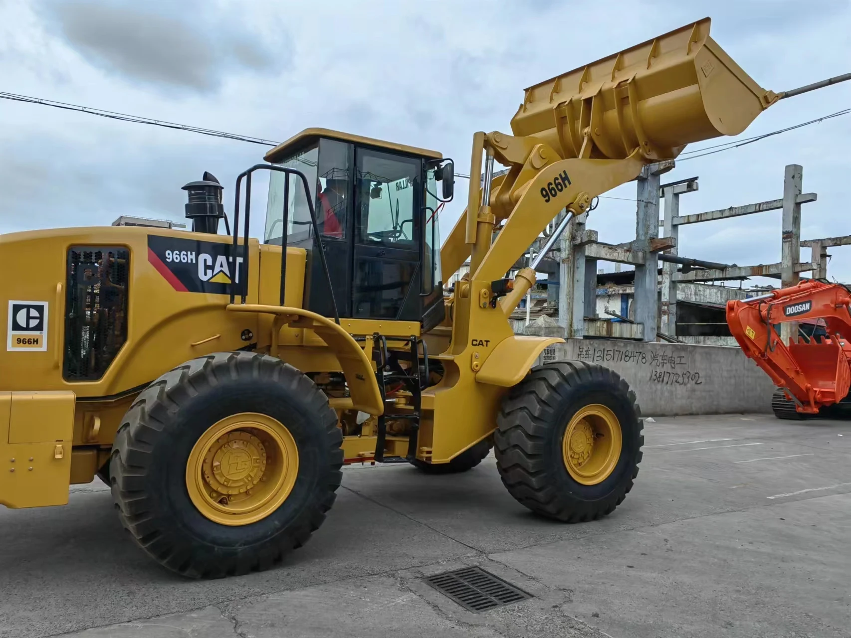 Caterpillar front wheel loader CAT 966H for sale used loader