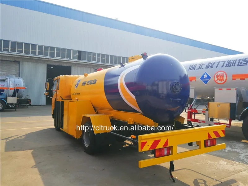4x2 HOWO 5.5cbm lpg tanker truck 5000 Liter Cooking Gas lpg truck