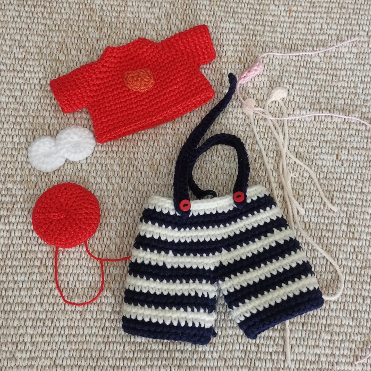 Customizable Crochet Dolls Crochet Knitting Keychain Funny Yarn Knitted Dolls Home Decor Gifts and Party Gift for Gifts Kids