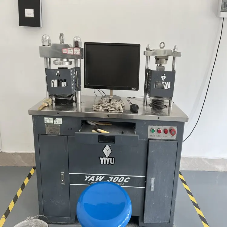 Superplasticizer pce compressive strength cement concrete