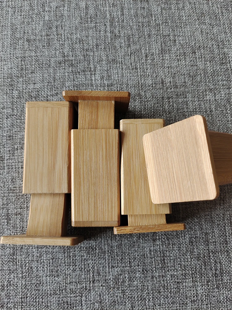 New high quality bamboo wood toothpick holder custom LOGO household toothpick box