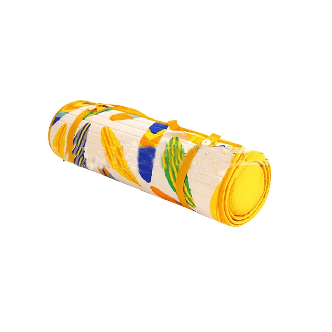 Custom Extra Large Roll Up Camping Mat Travel Folding Beach Park Rug Outdoor Waterproof Picnic Blankets with Belt Handle