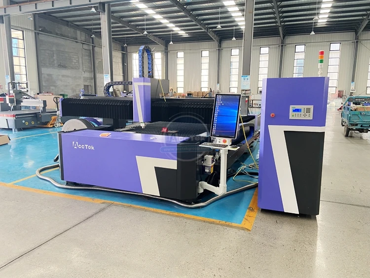 Acctek Laser Cutting Machine Fiber 1000W 1500W 2000W AKJ1530F