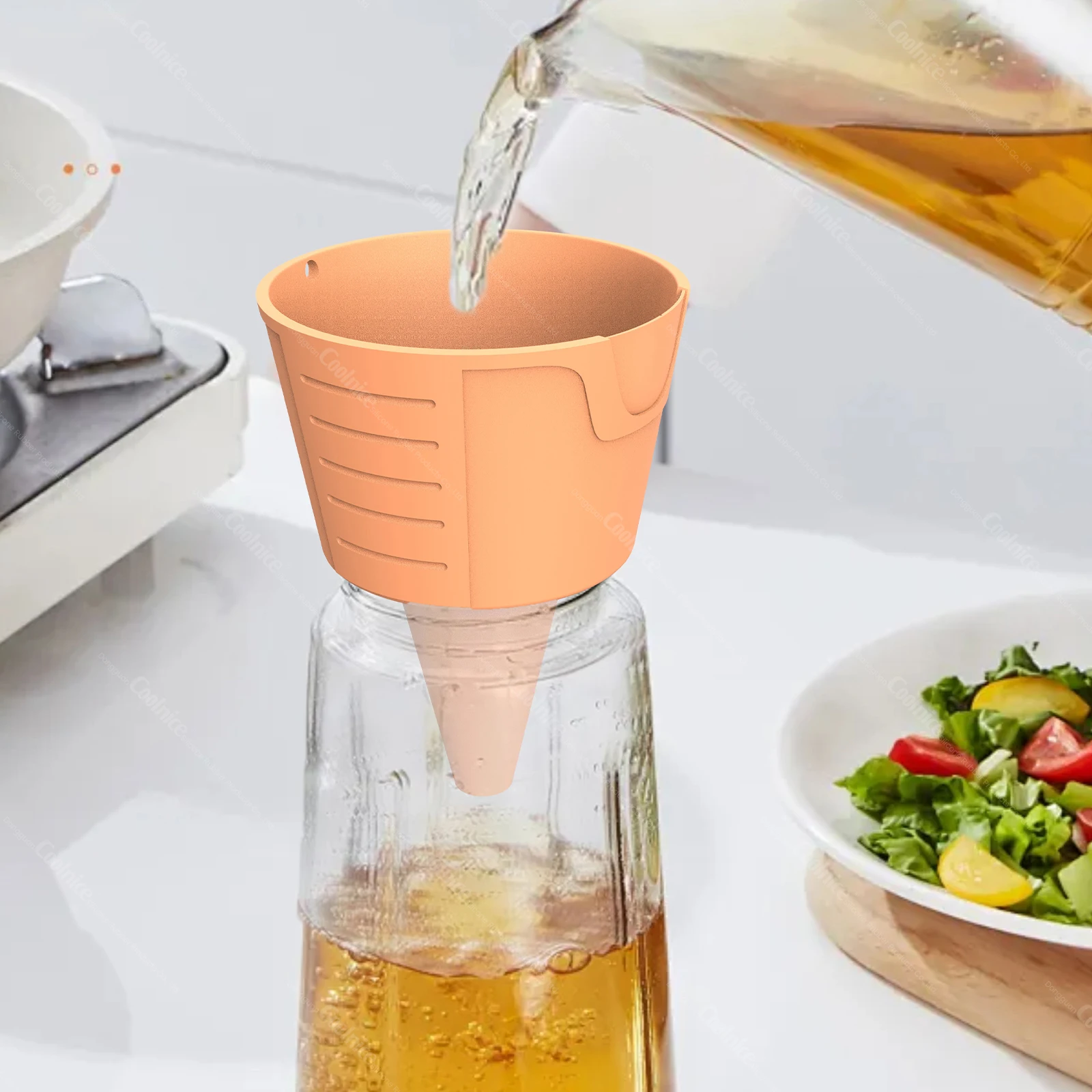 Factory Direct Products Kitchen Supplies Non Toxic Safe Silicone Funnels for Kitchen Use Measuring Cups