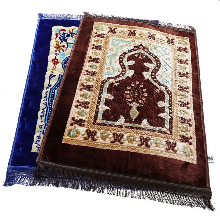 Factory Wholesale Thick Foam Prayer Mat Muslim Prayer Mat Rug Gold Diamond Velvet Pilgrimage Rug Prayer Mat Memory Foam Carpet