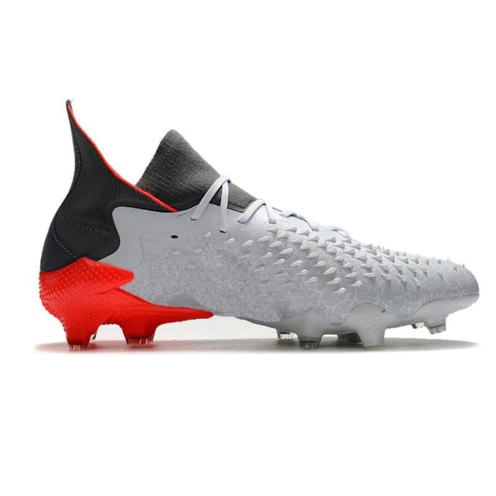 New Lace-up Professional Soccer Shoes Football Boots Comfortable Light Cleats men outdoor soccer shoes