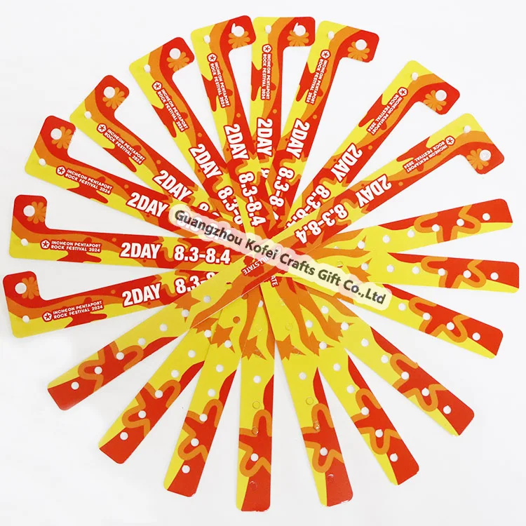 Kofei 2024 New Custom Vinyl Wristbands Festival Event Medical Waterproof Tag Bracelet Disposable Vinyl Plastic PVC Wristband