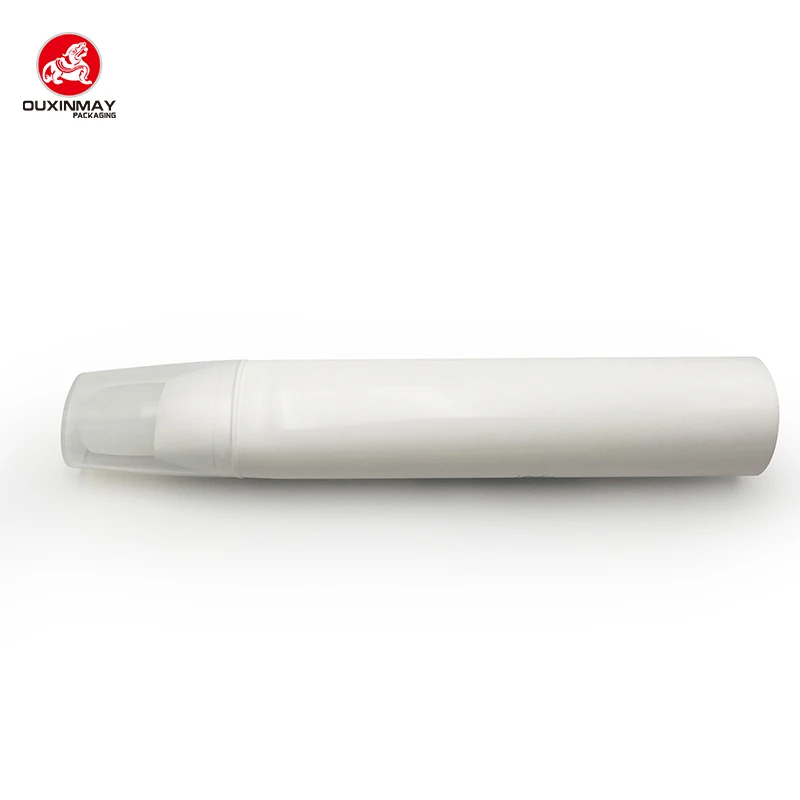 Oval PE/PLastic BB Cream with Silicone Brush Tube for Skin Care Sunscreen Cleanser and Mask Aluminum Material Squeeze Shape