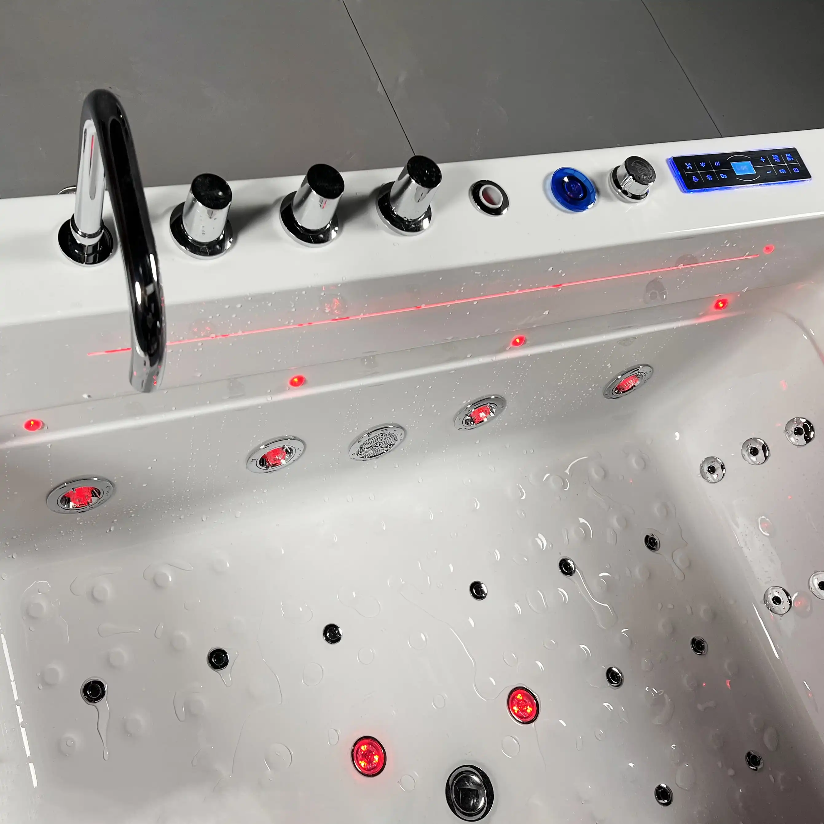 Акриловая массажная ванна для 2 человек