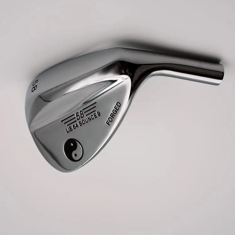 Customized Gold Pattern Hitting Face Putter Head Golf Club