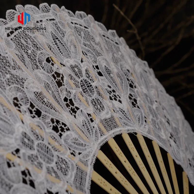 
Hollow-Out Lace Fan Hanging Tassel Folding Cloth Fan Room Decoration Fan Wedding Supplies 