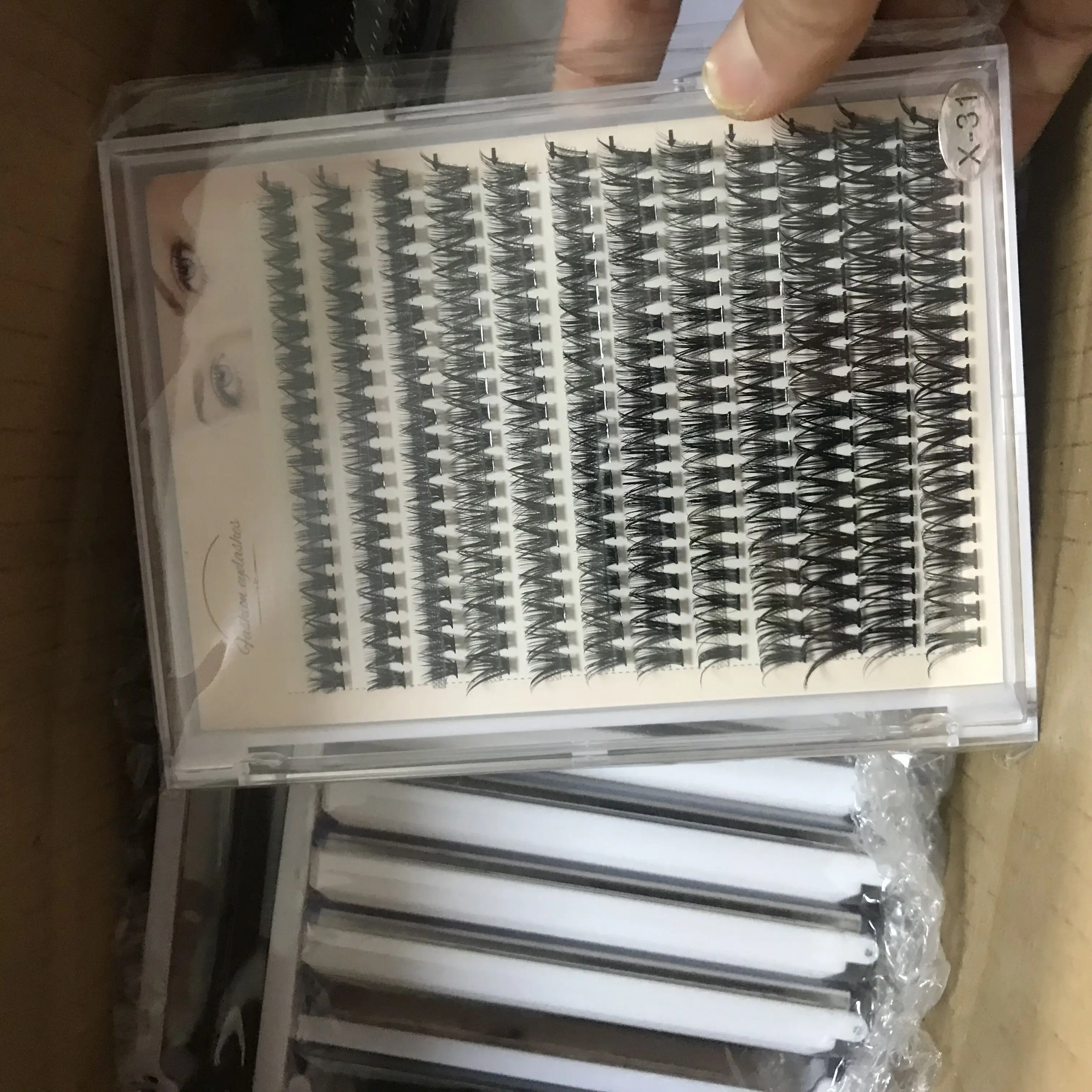 Private Label Custom Box Set Luxury Lashes d Curl Precut Ribbon Eyelashes Fan Pre-Cut Individual Extension Diy Lash Cluster Kit