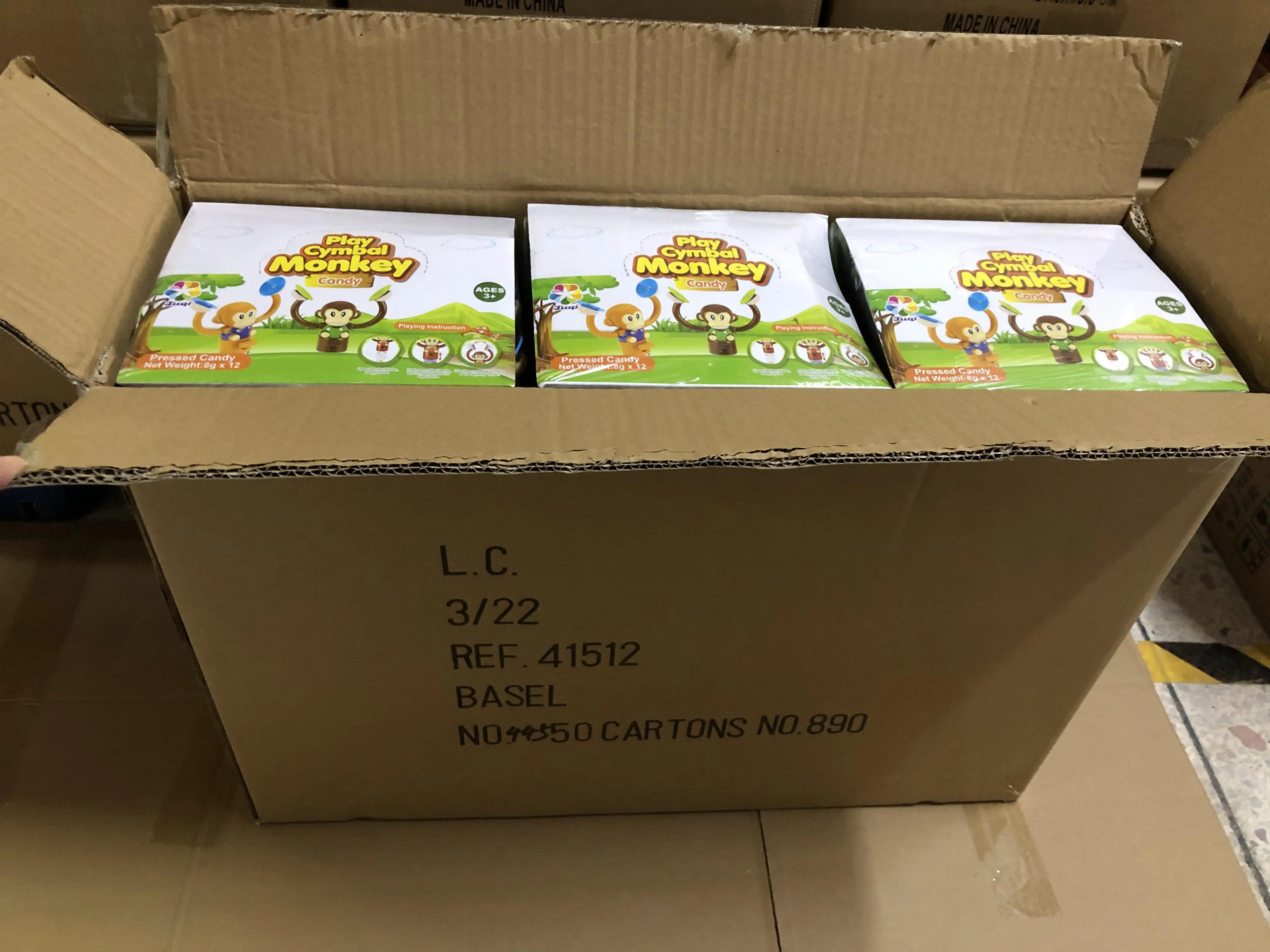 Chinese Sweet Hard Candies Dulces Con Juguete Giggle Smiley Whistle Cartoon Candy Surprise Toys Candy