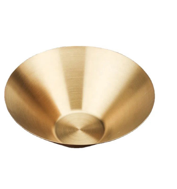 Serving Bowls Metal Customized Quality Gold Polished Simple Round Design Dry Fruits Serving Bowl Table Decors Bowl For Salad