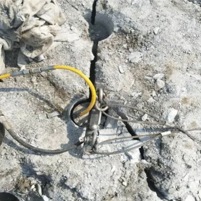 High Quality Customized Piston Rock Splitter Powered with Diesel Engine or Electric Hydraulic Pump