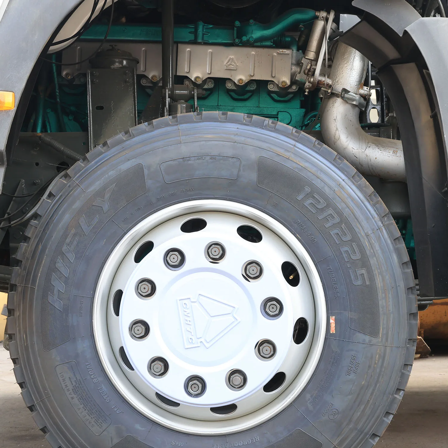 Chinese Mining Cheap Second Hand Shacman F3000 Blue White 6x4 Hydraulic Dump Truck in China