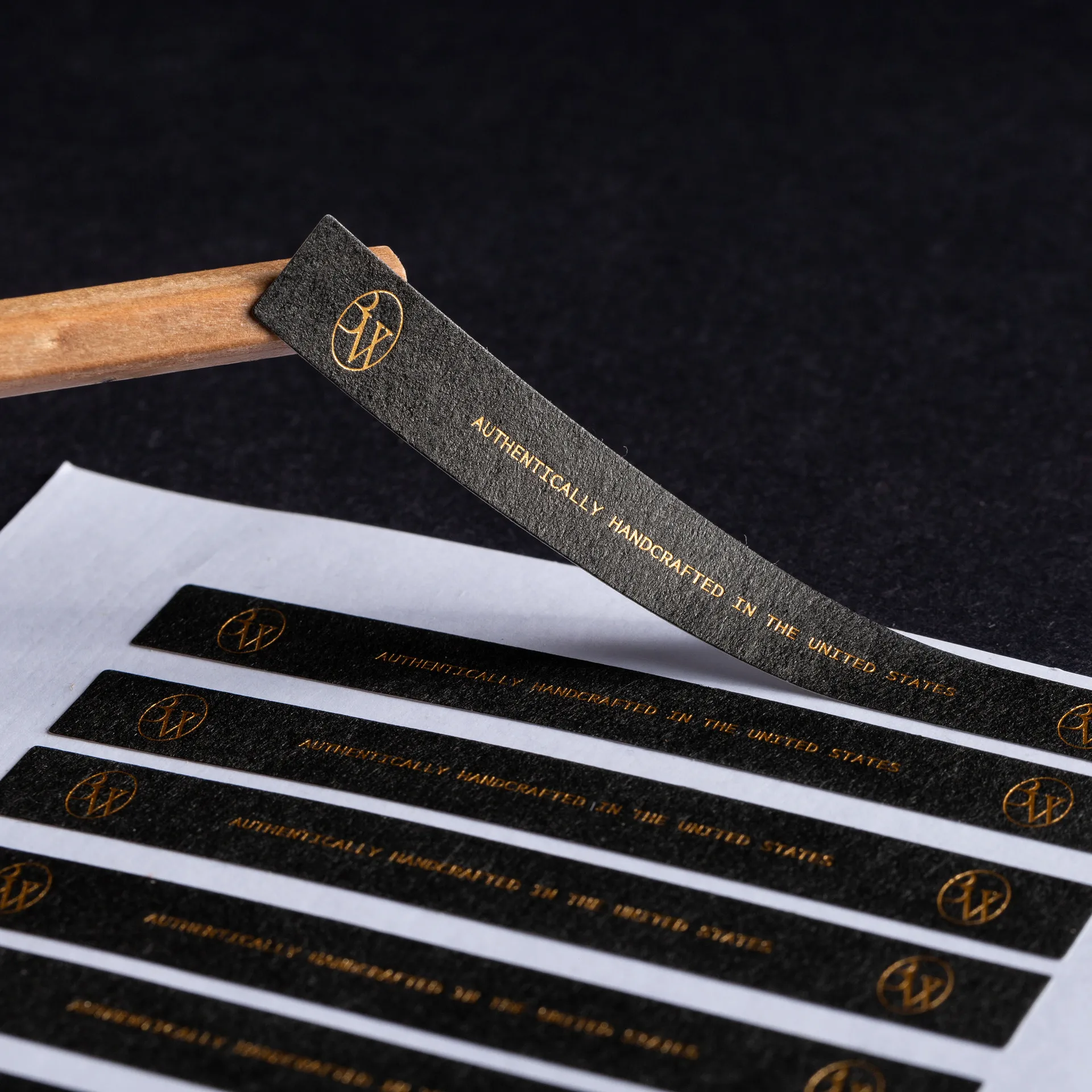 Custom Green Matte Embossed Sticker Texture Paper Self-Adhesive Stickers Label Envelope Seal Stickers