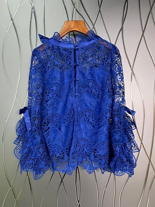 Tops Fashion Designer Blouses 2023 Spring Summer Blouse Women Allover Crochet Lace Embroidery Bow Deco Flare Sleeve Red Blue Top