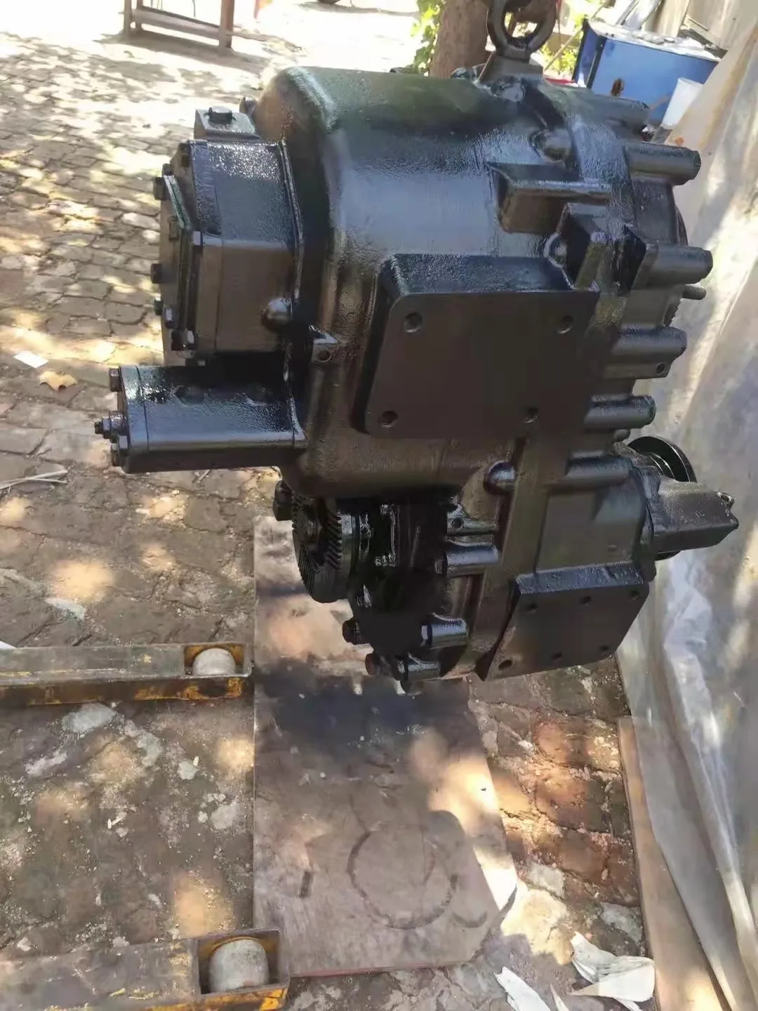 ZQC2000  47B Front drive axle transfer case  Full drive axle gearbox