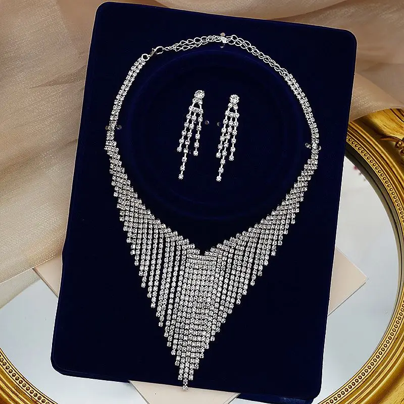 Wholesale Fashion Elegant Ladies Jewelry Full Rhinestone Tassel Collar Bone Necklace Earring Set