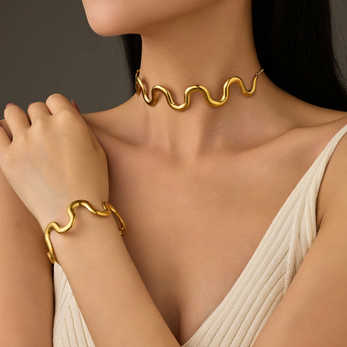 Fashion Jewelry 18K PVD Gold Plated Wave Bracelets Necklaces Gift Stainless Steel Twist Wavy Cuff Bangle for Women