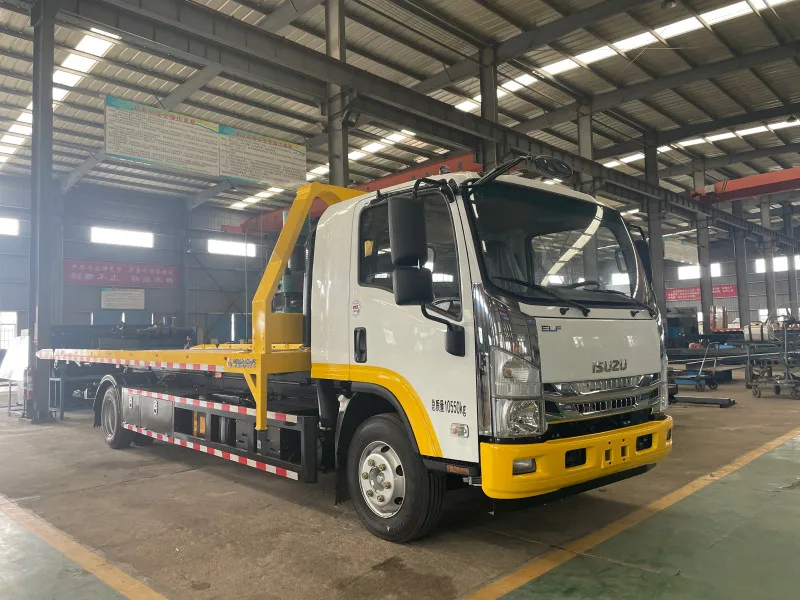 Factory price Isuzu 4x2 Flatbed Wrecker Towing Truck Body Road Recovery Tow Truck
