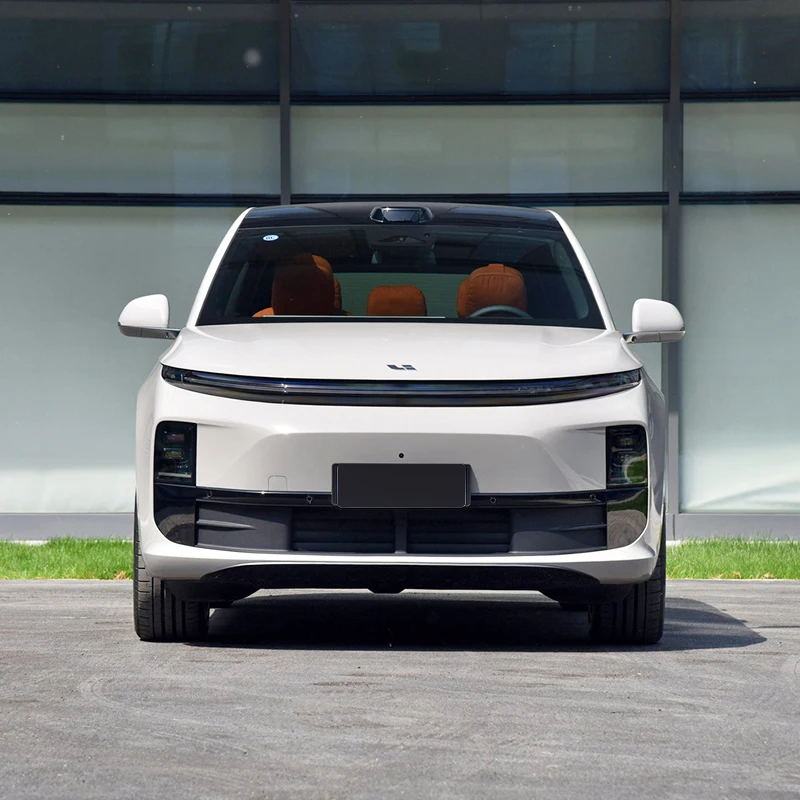 Leading Ideal L6 2024 Pro Luxury Electric Car Lixiang L6 Hybrid Electric Car Suv New Energy Car Li L6