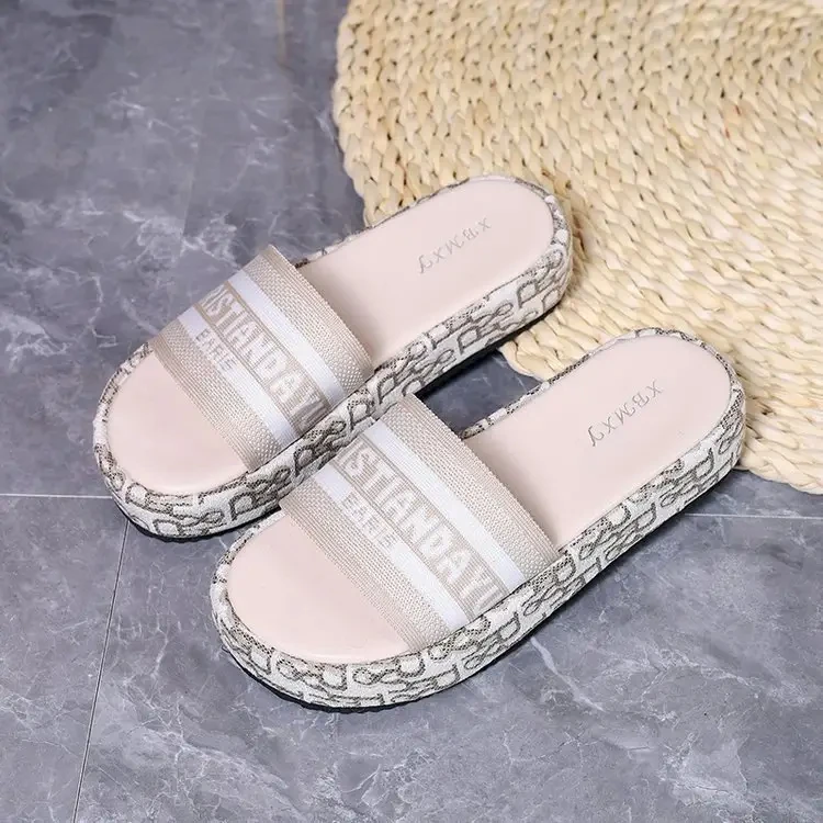 2024 Summer New Sponge Cake Thick Bottom Slides Slipper For Women New-design-rubber-slippers