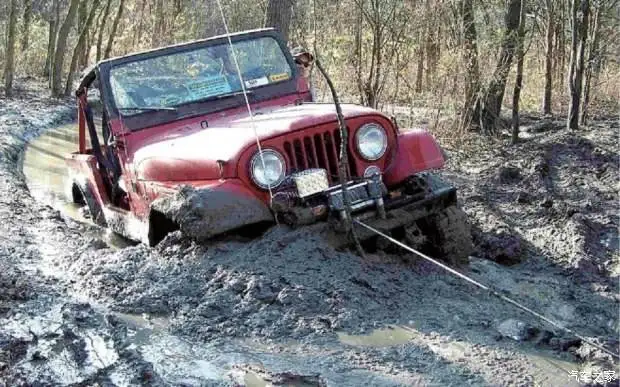 Xdyna electric winch 13500lbs with synthetic rope for recovery