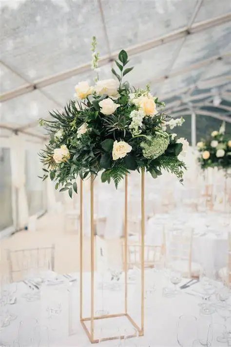 Home wedding decoration centerpieces rectangular metal gold flower ball stand table centerpieces