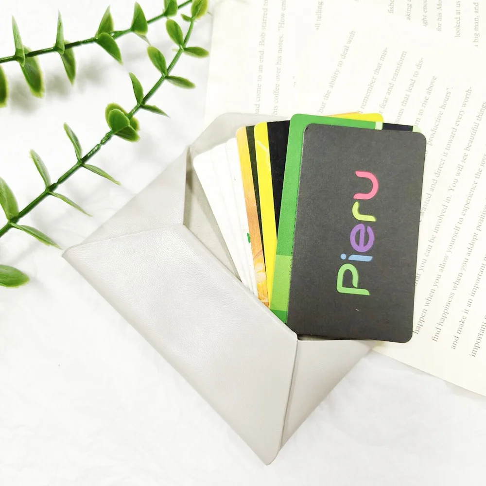 Wholesale Best Quality PVC Leather Gray ID Card Holders with Magnetic Portable Coin Wallets for Shopping