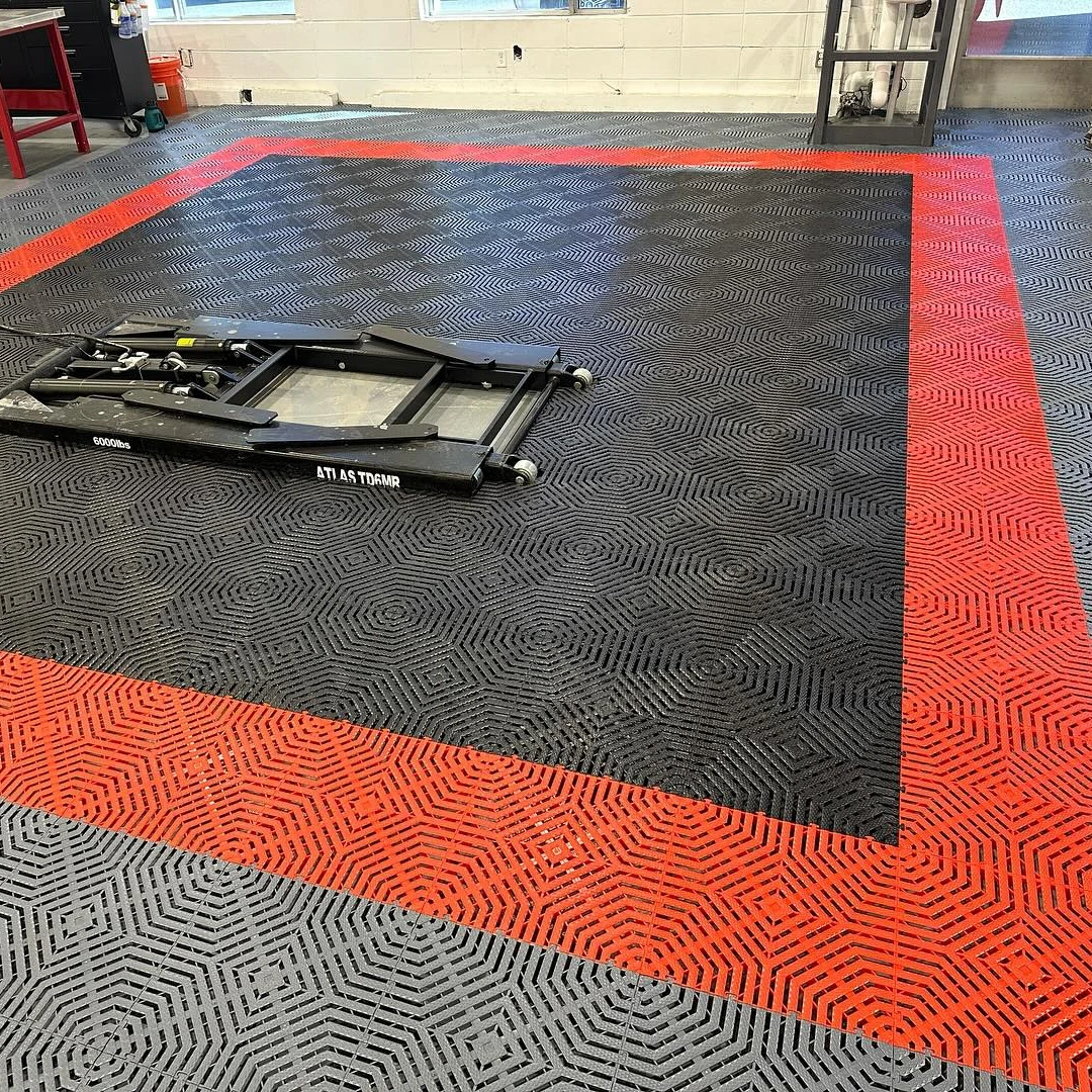 Плитка для гаража