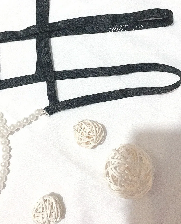 Sexy thong 2022 new wholesale Womens fashion Contracted style Handmade pearl underwear Sexy thong