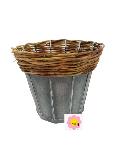Wholesale   New  Metal  Garden Planter galvanized containers  For Garden Home decor