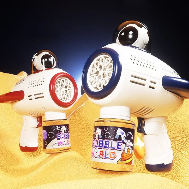 Hot Selling Fully Automatic Spaceman Doll Bubble Gun Toys Colorful LED Light Summer Outdoor Super Bubble Machine Gun