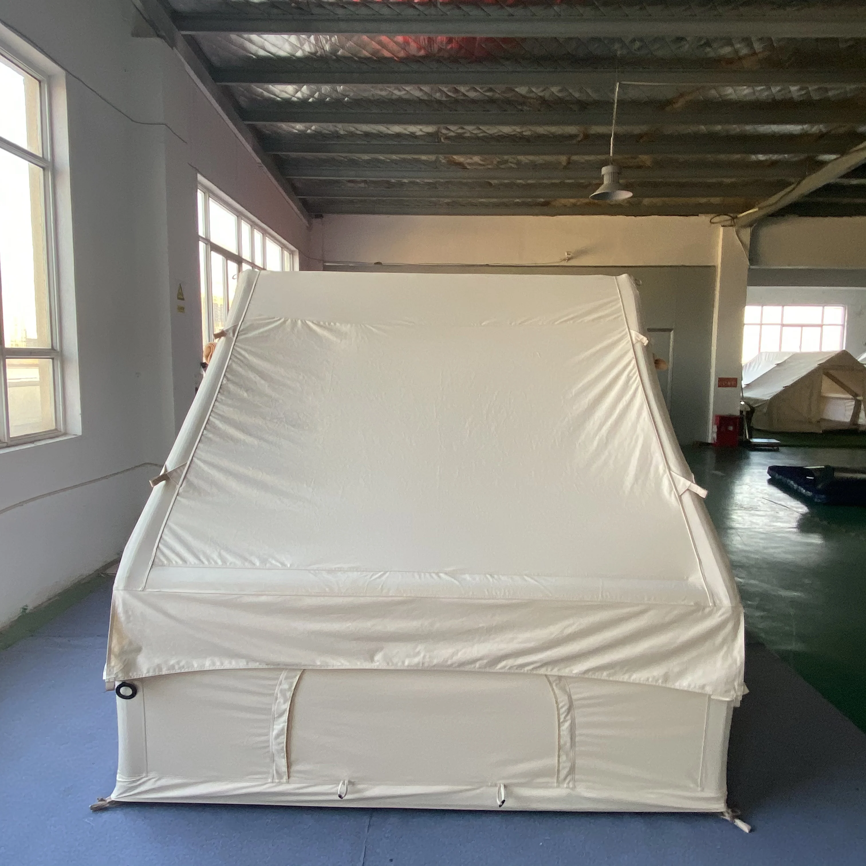 Glamping Canvas Inflatable Outdoor Camping, Customized Luxury Waterproof Polyester Air Family Tent
