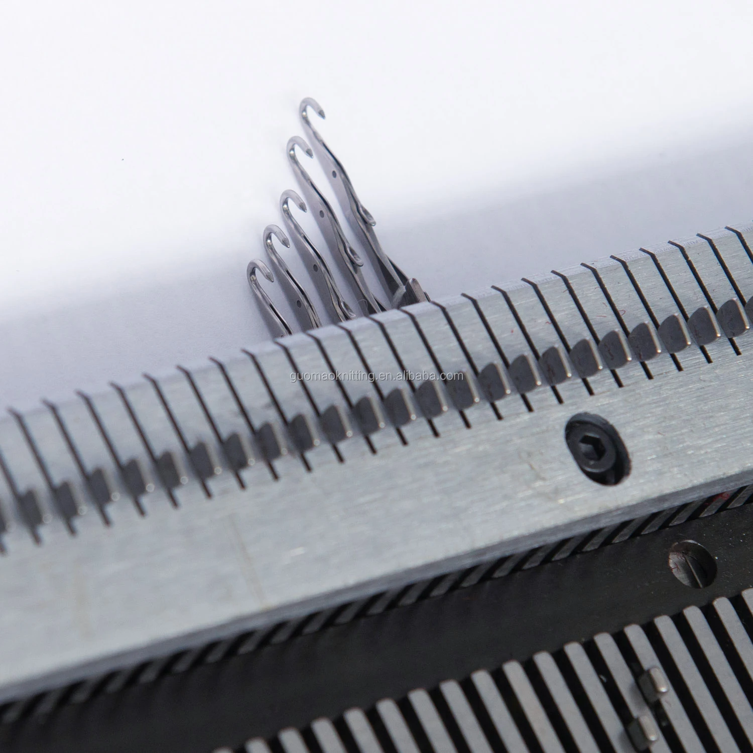 China automatic computerized sweater flat knitting machine factory