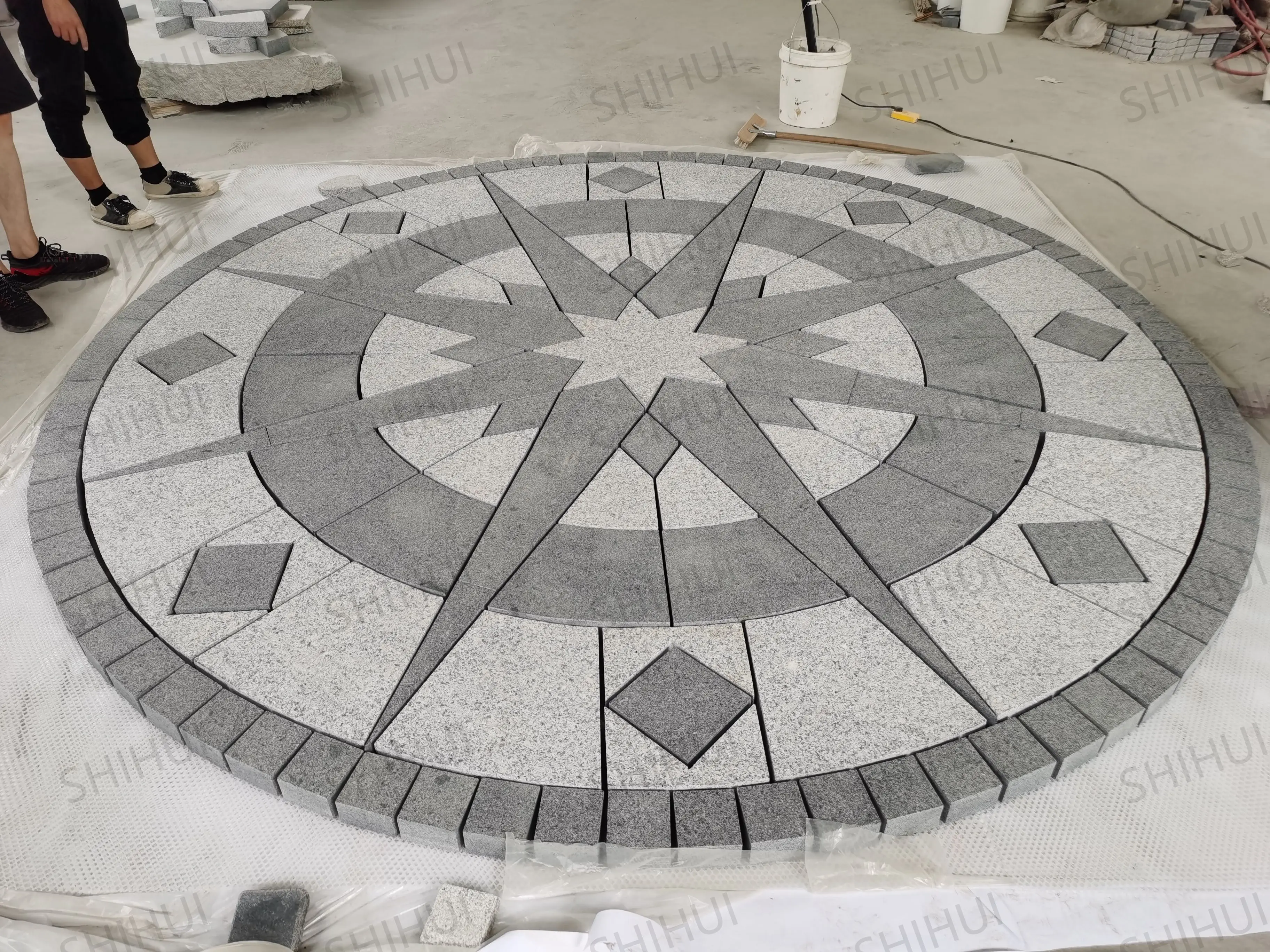 SHIHUI Customized Natural Stone Mixed Round Granite Pavers Circular Pattern Medallion Paving Paver Stone Mesh Cobblestone