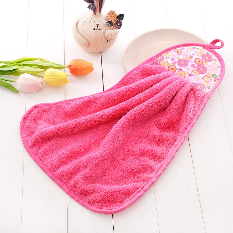 Wholesale Super Soft High Absorbent Microfiber Hanging Coral Fleece Cartoon Hand Towel