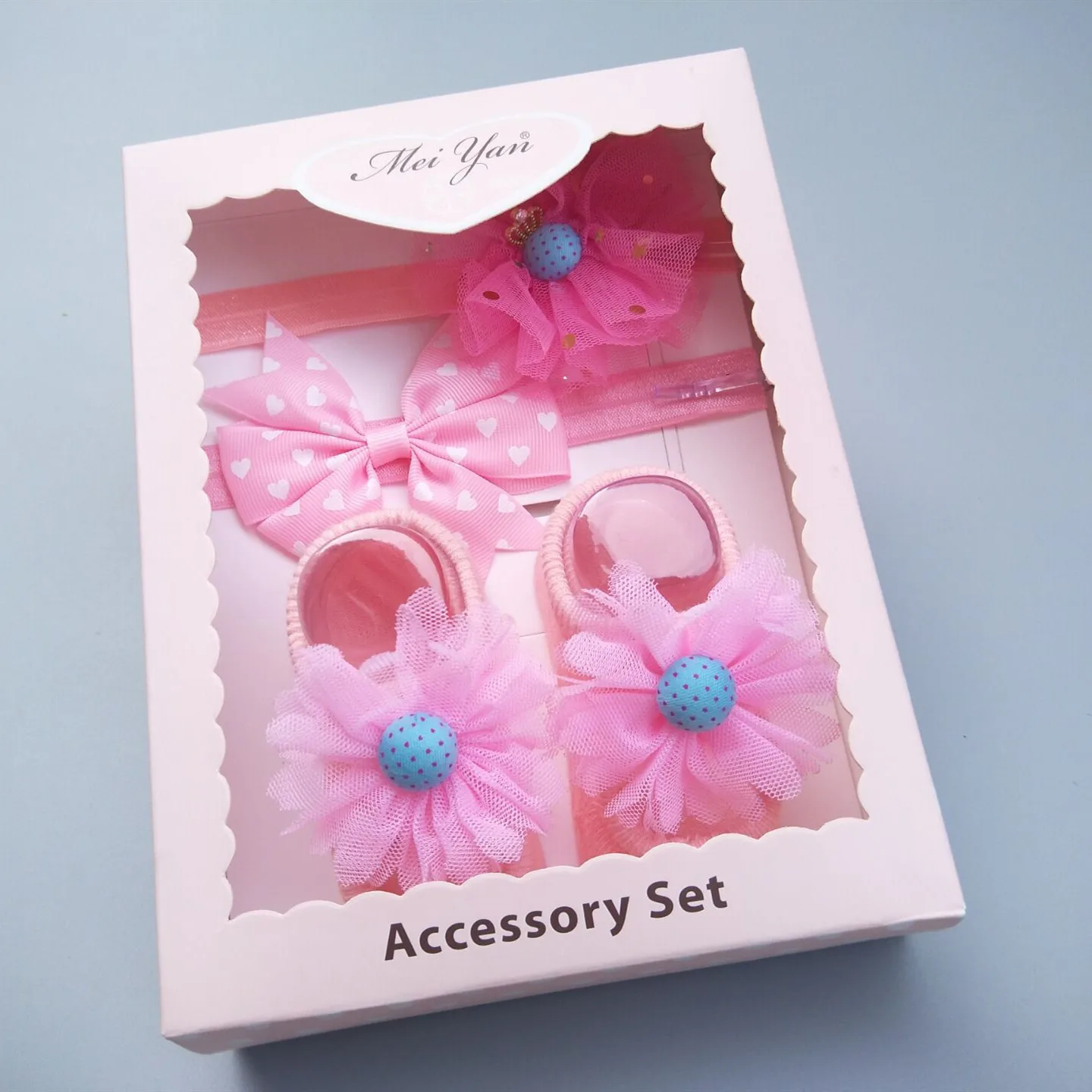 In Stock Wholesale Newborn Gifts Box Pack Fancy Lace Bow Flower Headband Set Anti Slip Cotton Baby Socks