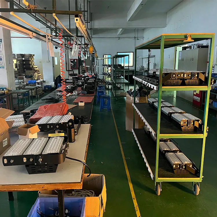 High Mast pole flood light max1500W IP66 IK09 CE RoHS listed Amber flood light