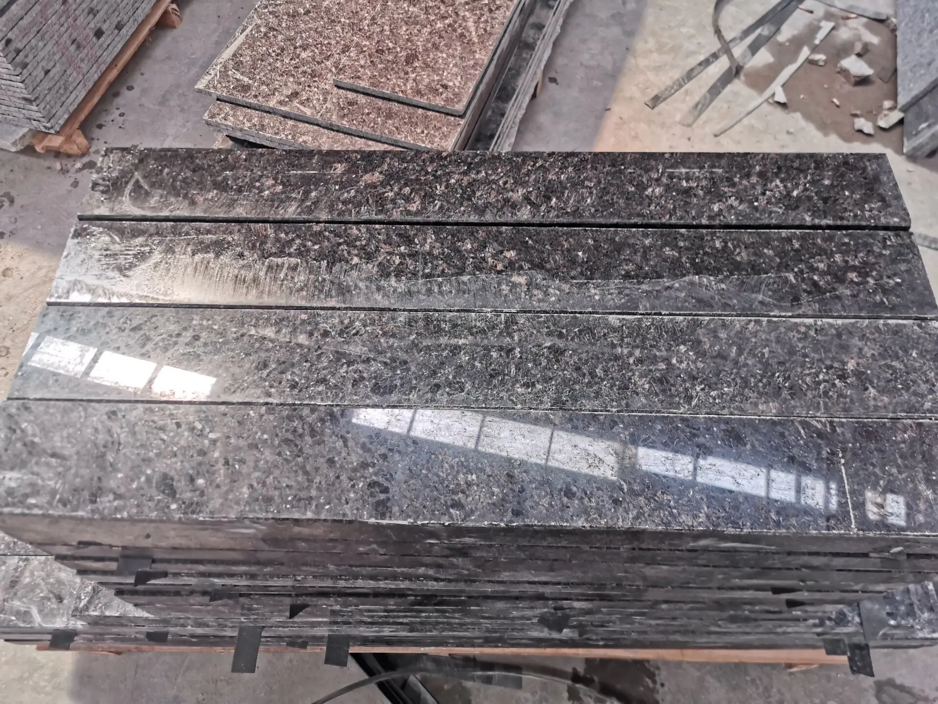 
Different Types Of Tan Brown Granite Tile Price In Kerala 