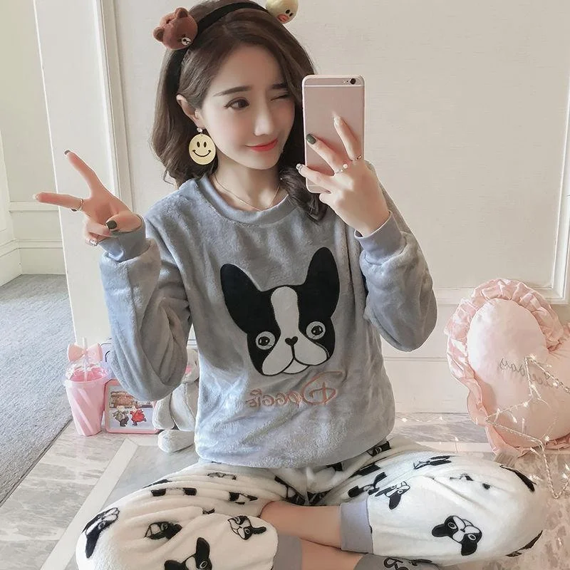 
Factory Supply Fashion Women Cute Cartoon Velvet Long Sleeve Pyjamas Sleepwear Set 