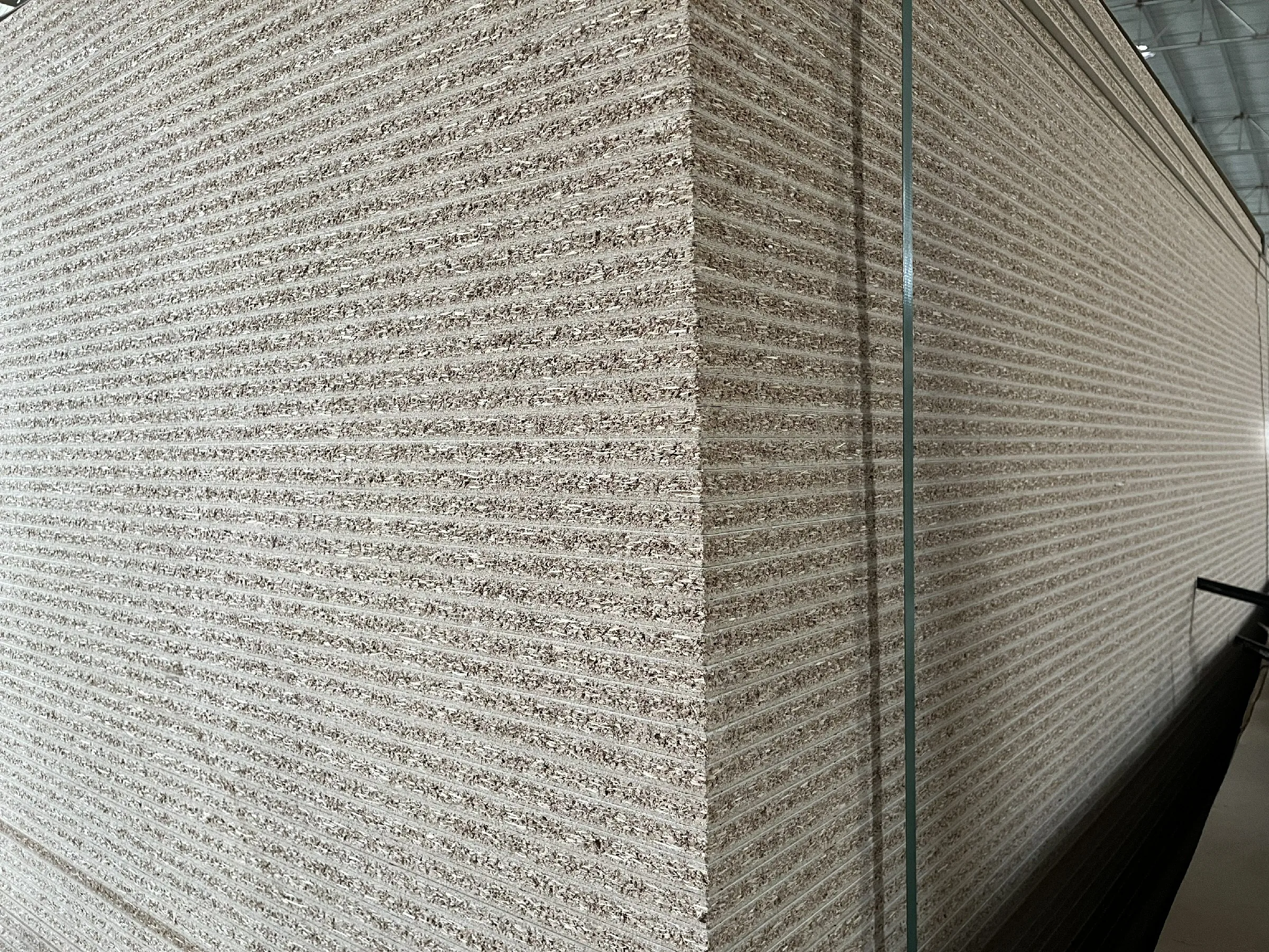 Commercial 3Mm 9Mm 18Mm CNC OSB Cutter for Natural Bamboo Pine Plywood Finished Flake Board with 18mm Thickness