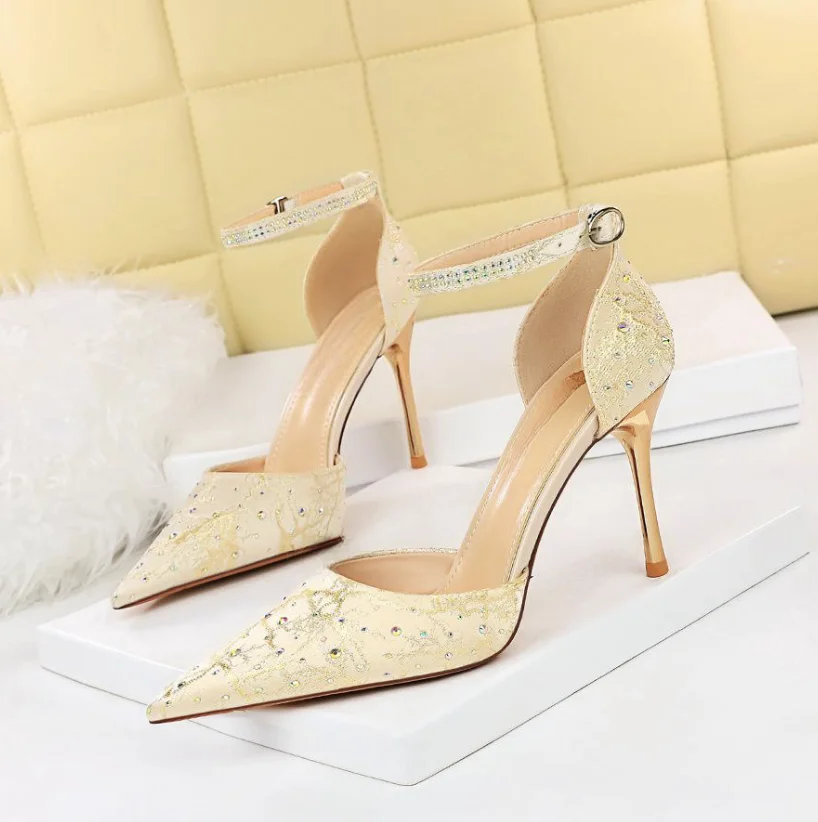 Womens Ankle Strap Shoes Glitter Wedding High Heel Pointy Toe Party Pump Sandals Femme Classic Wedding Designer Pointed Toe Pump
