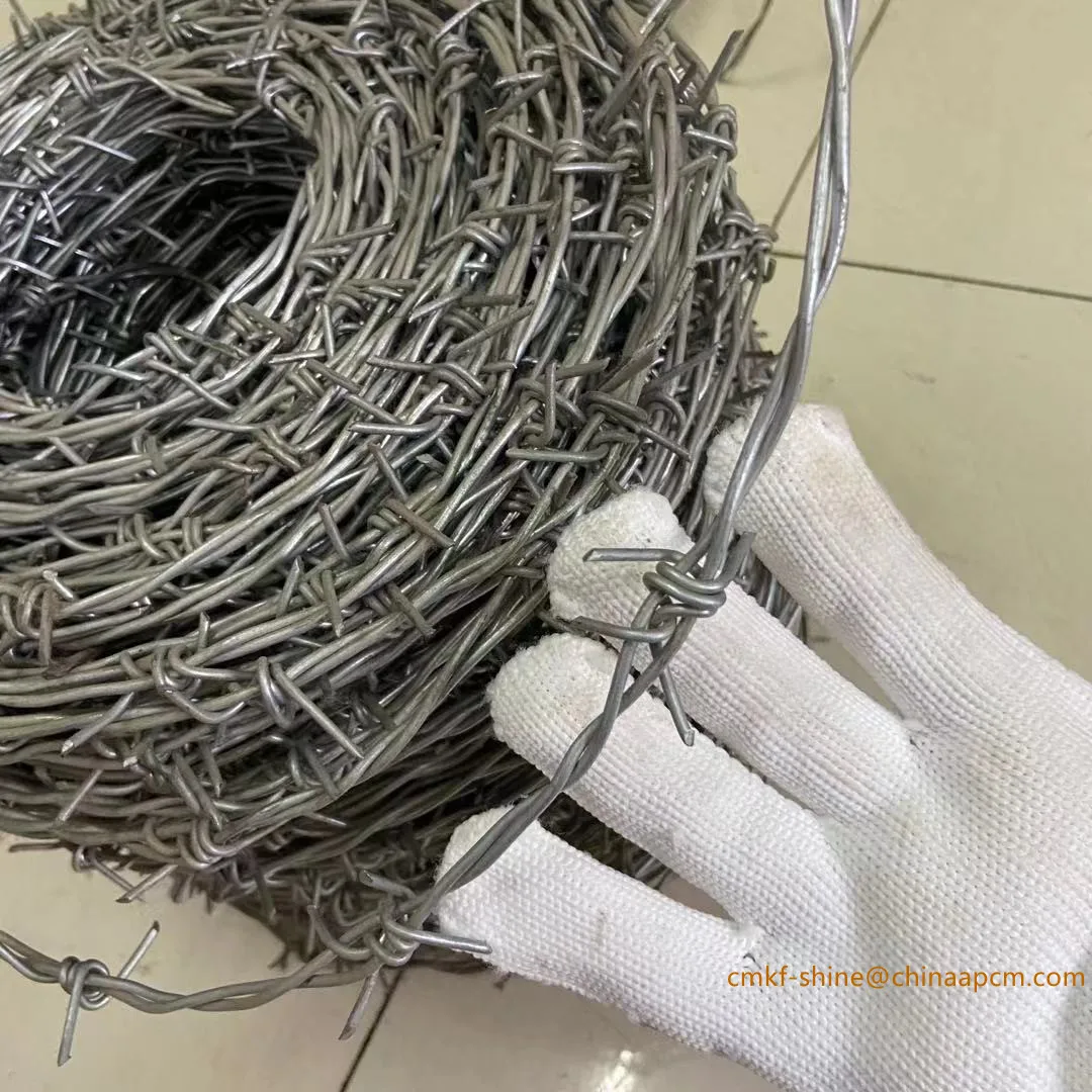 Колючая проволока горячего цинкования по низкой