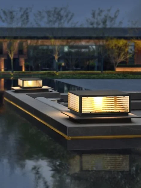 Z-22525 TYN stainless steel waterproof IP54 horizontal and vertical glass LED courtyard door square solar wall column light