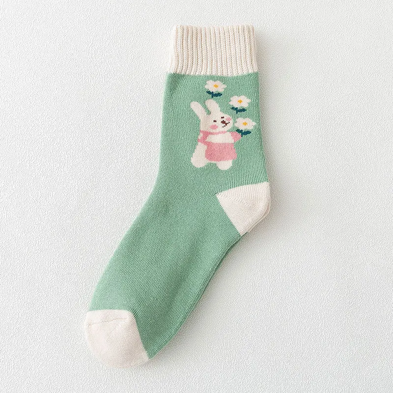 Socks wholesale running towel socks autumn and winter women explosive fashion socks