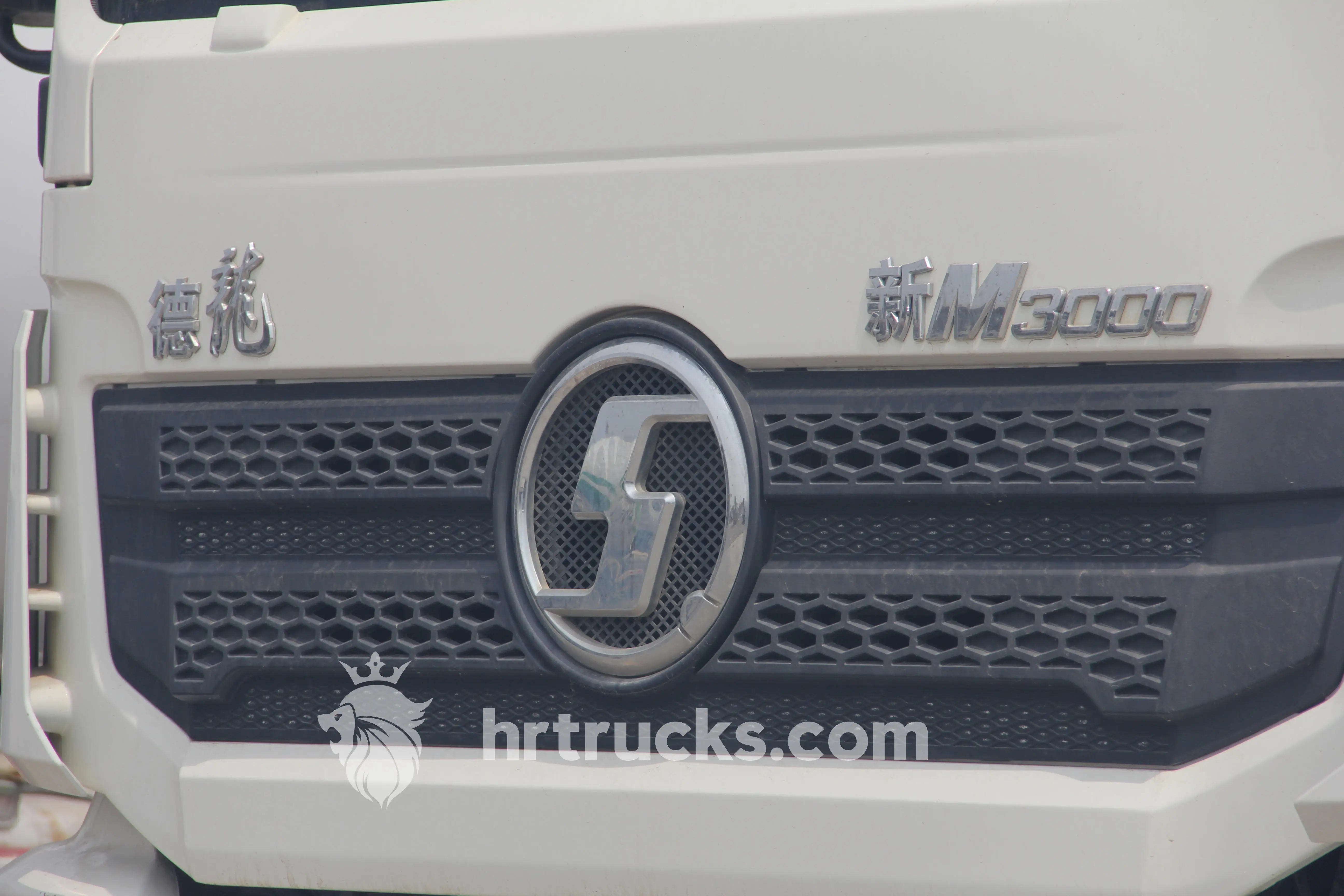 Hot sale Powerful engine and advanced control system bituminous ash dust tank for Shacman Delong new X3000 8*4